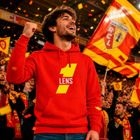 Sweat à capuche vintage RC Lens rouge porté