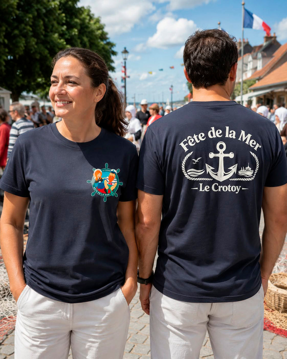 T-shirts bleu marine Fête de la Mer Le Crotoy, présentés de face et de dos